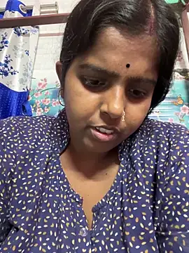 Beauty-queen online show from March 2025 03:04:01 PM