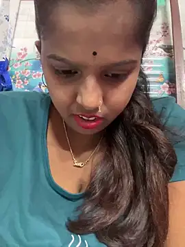 Beauty-queen online show from March 2025 01:49:01 PM