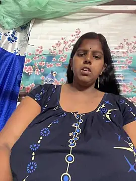 Beauty-queen online show from April 2026 11:41:02 AM