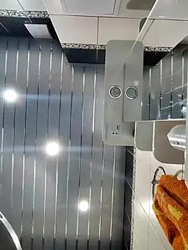 NikaXBerry online show from February 2025 09:37:01 AM