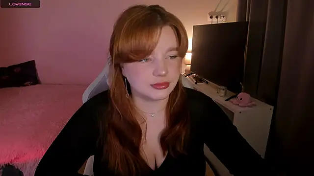 Snapshot of _Lisa_x chatting on December 2024 04:29:02 PM Lisa x online show from December 2024 04:29:02 PM