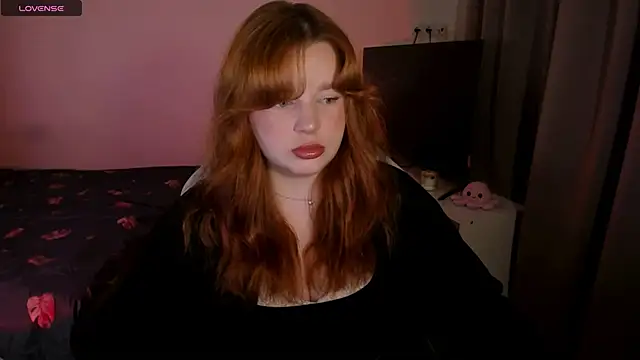 Snapshot of _Lisa_x chatting on December 2024 05:16:01 AM Lisa x online show from December 2024 05:16:01 AM