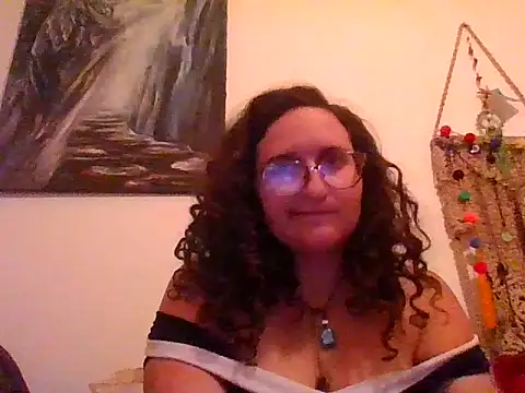 Snapshot of juicyrubies chatting on January 2025 12:17:02 PM juicyrubies online show from January 2025 12:17:02 PM