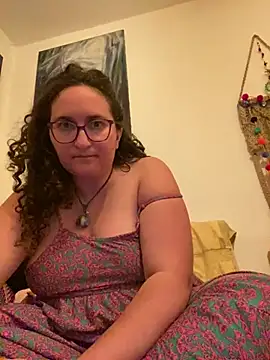 Snapshot of juicyrubies chatting on March 2025 03:40:01 PM juicyrubies online show from March 2025 03:40:01 PM