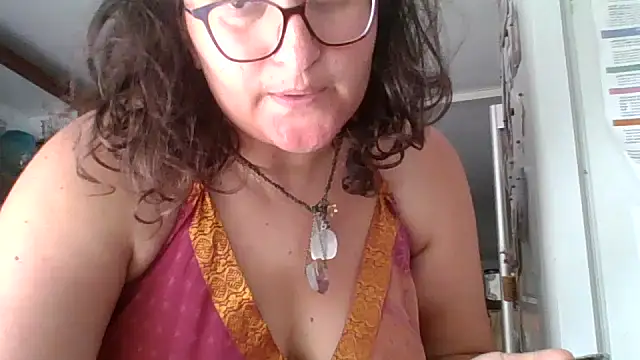 Snapshot of juicyrubies chatting on October 2025 10:02:02 AM juicyrubies online show from October 2025 10:02:02 AM