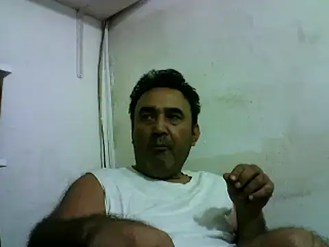 Snapshot of enginbasar chatting on December 2024 07:14:01 PM enginbasar online show from December 2024 07:14:01 PM