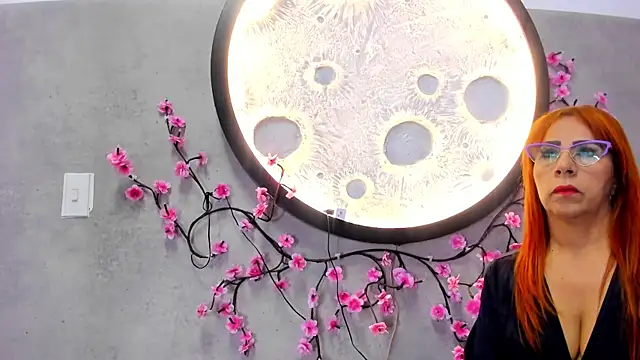 SussanMilf  online show from September 2025 11:23:02 AM