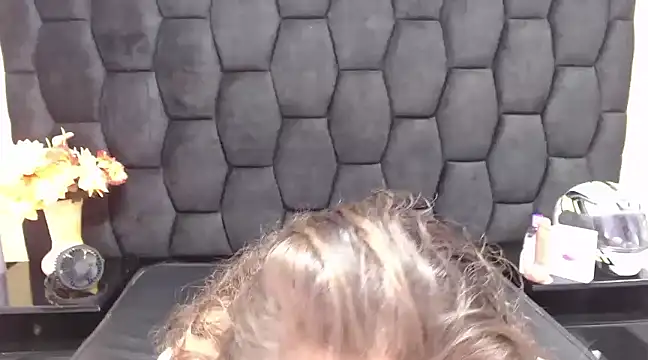 SaraThomso online show from January 2025 03:06:02 AM