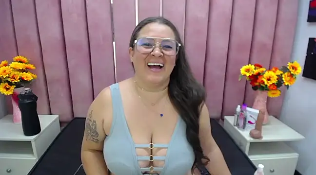 SaraThomso online show from January 2025 06:05:02 AM