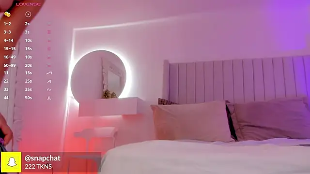 Shelynna azzul online show from September 2025 07:46:01 PM