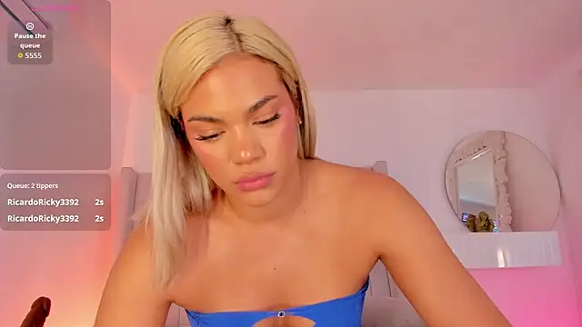 Shelynna azzul online show from April 2026 01:42:02 AM