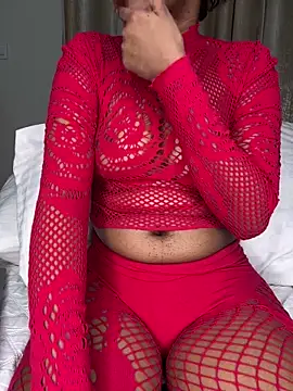 Snapshot of Ravishing_Rubi chatting on May 2026 01:33:01 AM Ravishing Rubi online show from May 2026 01:33:01 AM