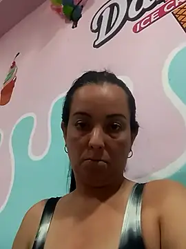 Pedro-Caro online show from November 2025 04:43:02 PM