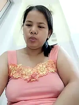 Snapshot of Lanyingxin18 chatting on February 2025 10:42:02 PM Lanyingxin18 online show from February 2025 10:42:02 PM