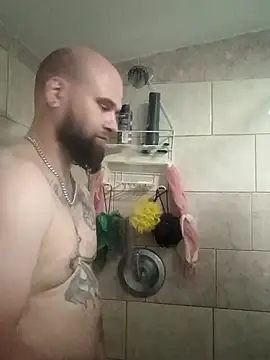 Snapshot of Dj8717 chatting on September 2025 05:37:01 PM Dj8717 online show from September 2025 05:37:01 PM