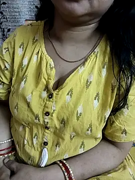 cuteyqueen online show from April 2026 03:17:01 AM