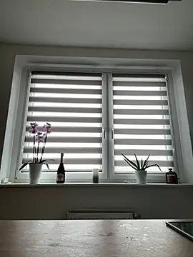 Snapshot of X_JamieLove_X chatting on February 2025 09:47:02 AM X JamieLove X online show from February 2025 09:47:02 AM