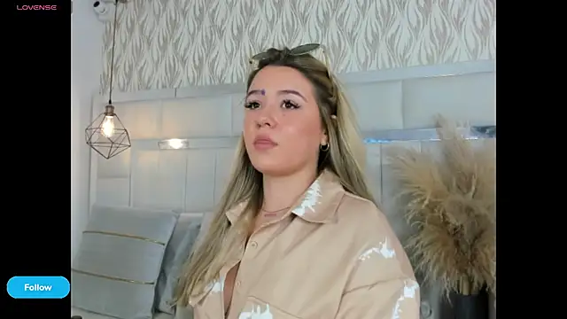 1m dalhia online show from December 2025 08:04:02 PM