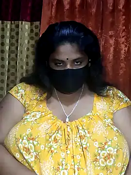 Snapshot of Dusto_Meye chatting on January 2025 01:47:01 PM Dusto Meye online show from January 2025 01:47:01 PM