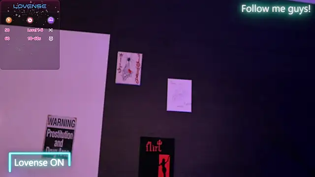 AriaVoss online show from September 2025 09:31:02 PM