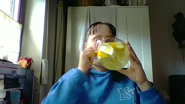  squirty cum lady  online show from March 2026 07:14:02 AM