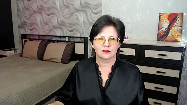 VitaCharm online show from March 2025 07:49:02 PM