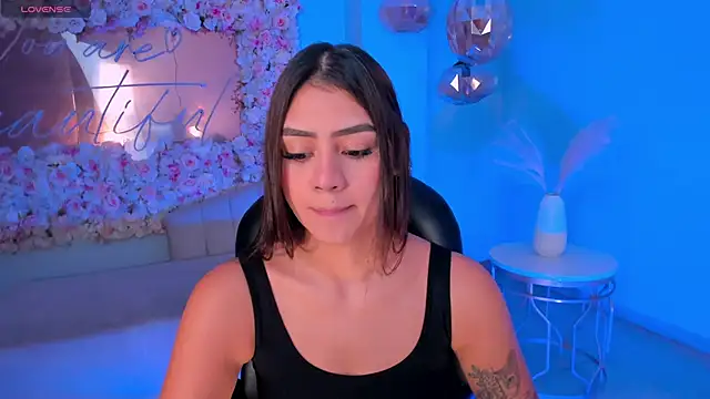 Snapshot of AllyJensen chatting on February 2025 10:25:02 AM AllyJensen online show from February 2025 10:25:02 AM
