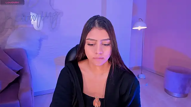Snapshot of AllyJensen chatting on February 2025 09:15:01 AM AllyJensen online show from February 2025 09:15:01 AM