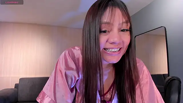 Snapshot of AllyJensen chatting on February 2025 01:53:02 PM AllyJensen online show from February 2025 01:53:02 PM