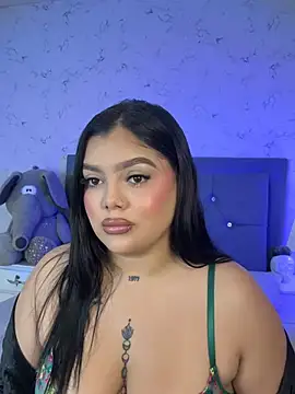 Snapshot of Brhiana_Williamms chatting on July 2026 01:14:02 PM Brhiana Williamms online show from July 2026 01:14:02 PM