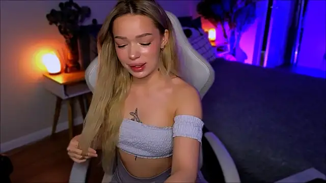 Lily Yin online show from March 2026 05:46:01 AM