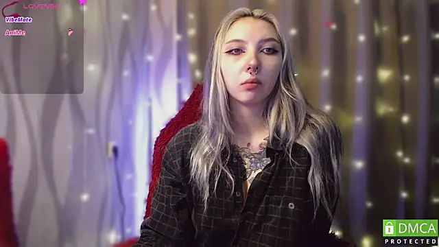 JustMeowGirl online show from January 2025 04:54:01 AM