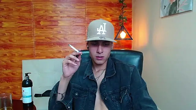 Bastiaan 28 online show from January 2025 11:43:02 AM