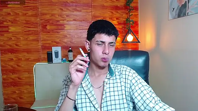 Bastiaan 28 online show from January 2025 08:00:01 AM