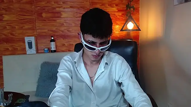 Bastiaan 28 online show from February 2025 06:08:02 AM