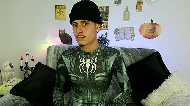 Bastiaan 28 online show from October 2025 03:31:02 AM