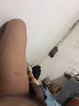 ravirishi1122 online show from April 2026 04:54:02 PM