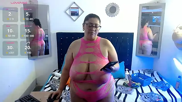 bubis laru53 online show from October 2025 07:36:02 PM