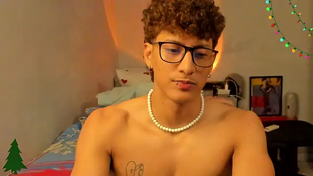 Ivano joness online show from December 2024 10:44:02 AM