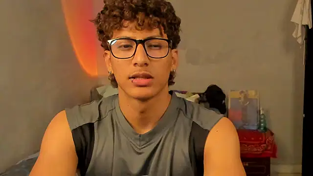 Ivano joness online show from January 2025 03:42:02 PM