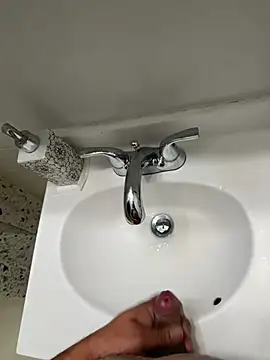 kiranx09 online show from February 2026 09:47:01 AM