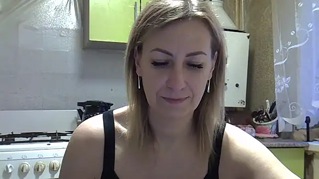 AshleyXHoney online show from December 2024 05:49:02 AM