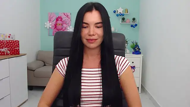 Snapshot of MadisonGomes chatting on January 2025 10:59:02 AM MadisonGomes online show from January 2025 10:59:02 AM