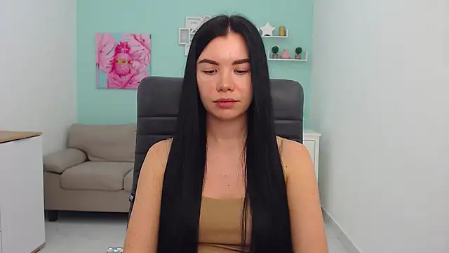 Snapshot of MadisonGomes chatting on January 2025 12:18:01 PM MadisonGomes online show from January 2025 12:18:01 PM