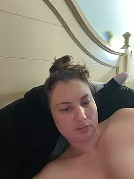 MilfyMrsRobinson online show from February 2025 10:51:02 PM