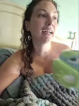 MilfyMrsRobinson online show from March 2025 12:46:01 PM