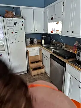 MilfyMrsRobinson online show from September 2025 02:39:02 PM