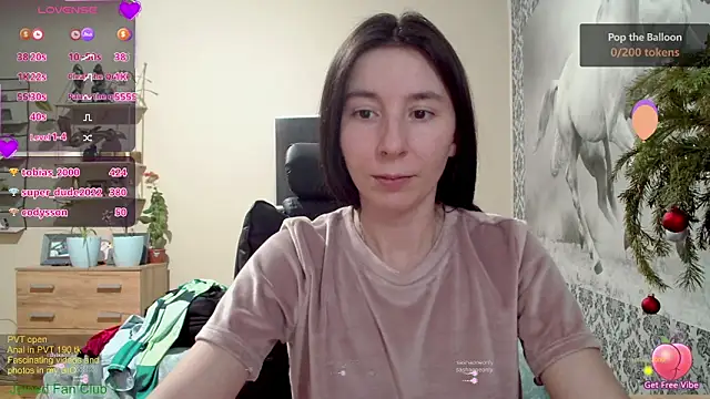 Snapshot of Wowpornoo chatting on December 2024 06:30:02 PM Wowpornoo online show from December 2024 06:30:02 PM