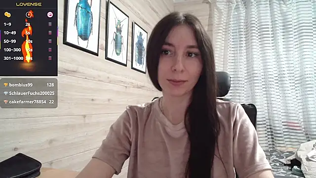 Snapshot of Wowpornoo chatting on March 2025 04:15:02 PM Wowpornoo online show from March 2025 04:15:02 PM