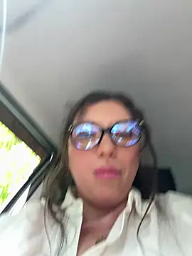 MooonReal online show from June 2026 04:58:02 AM